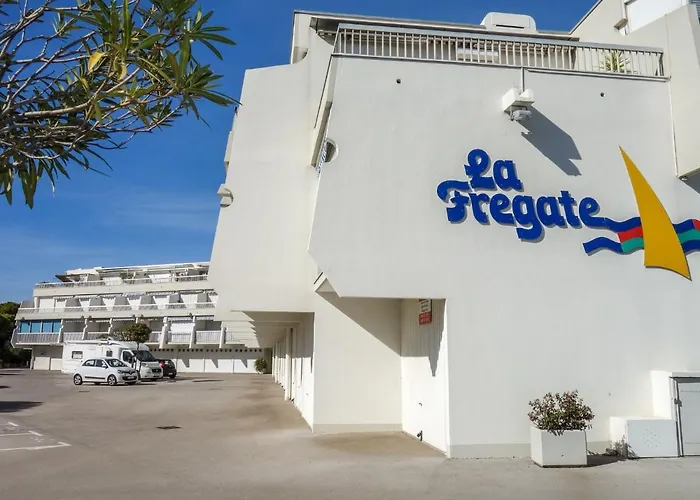 La Fregate-12 By Interhome * Le Grau-du-Roi