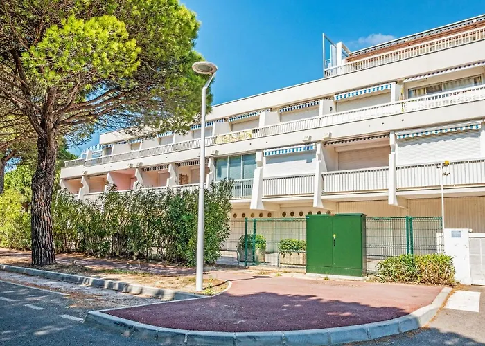 La Fregate-12 By Interhome Daire Le Grau-du-Roi